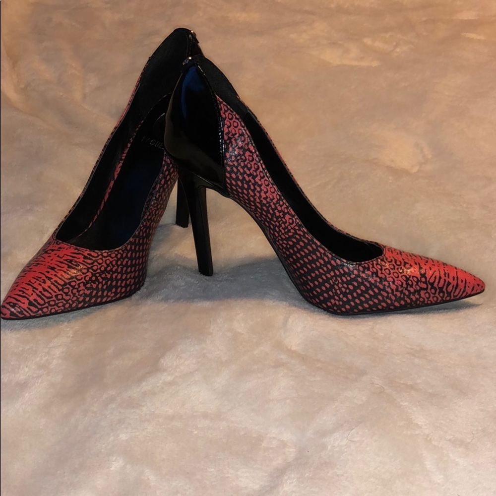 G by Guess high heel